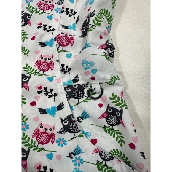 Scrubaid Scrub Top Women's white, hearts, birds and leaves Size M, V neck. - Picture 4 of 8